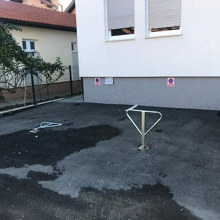 Appartement Flat Stan Mesa Selimovic à Zivinice Extérieur photo